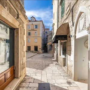 **** Guest house Luxury Prestige Palace Croatia