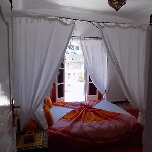 Gnaoua Отель Эс-Сувейра
